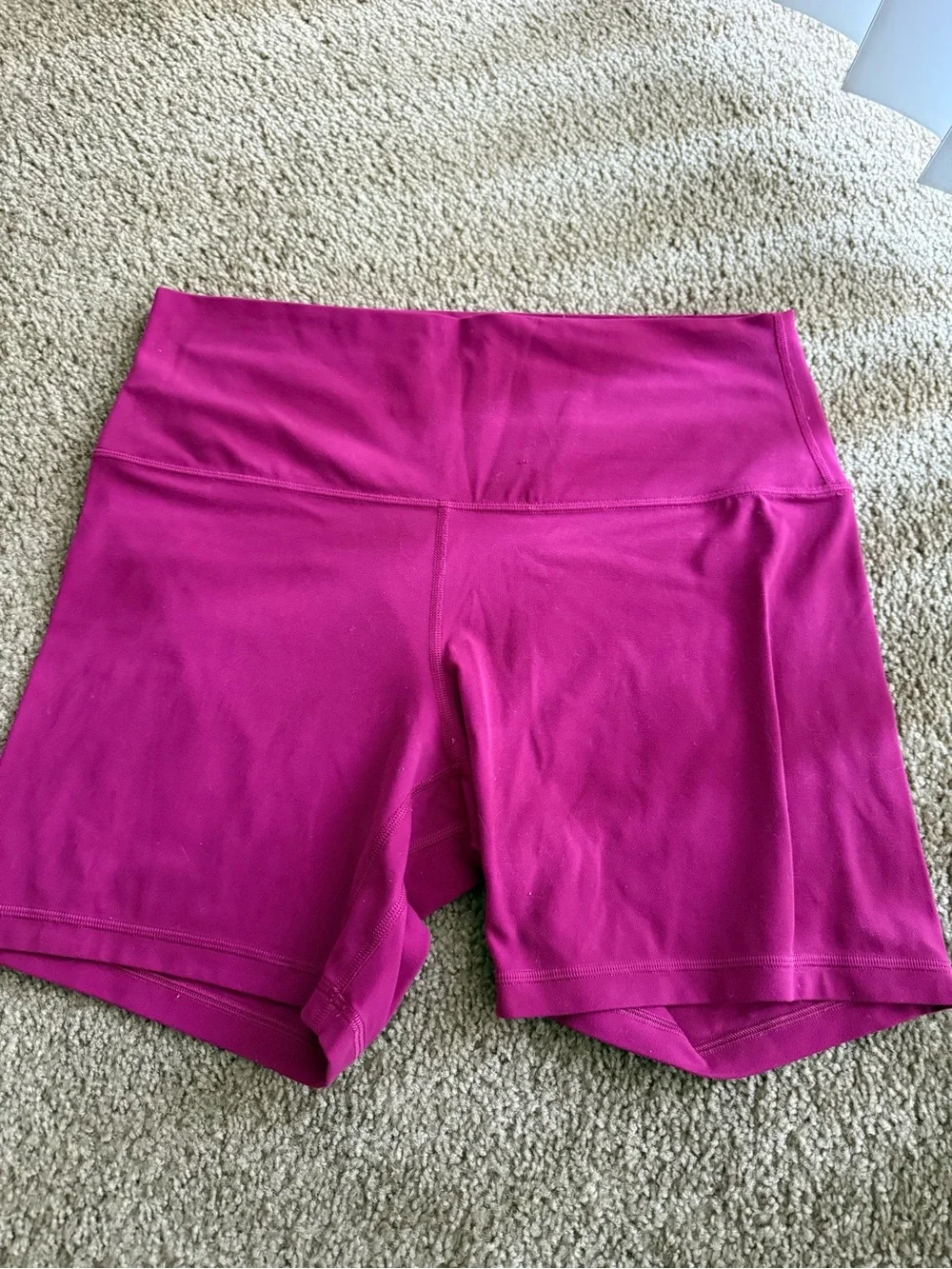 Lululemon Wunder Train Align Shorts 🌺